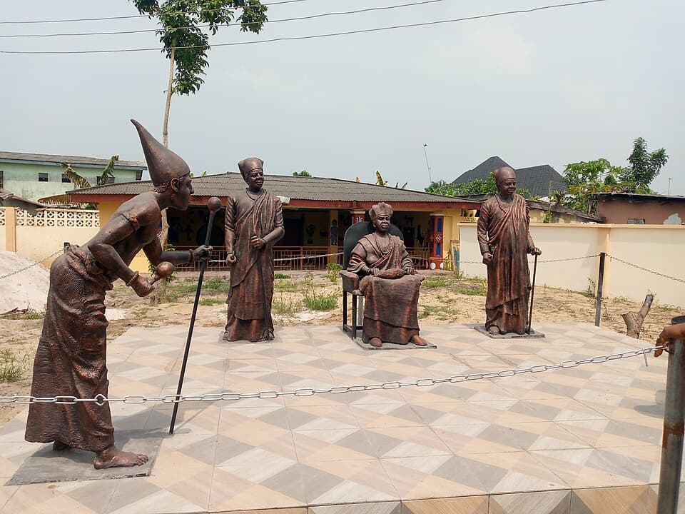 Memorial at the Vlekete Slave Market site